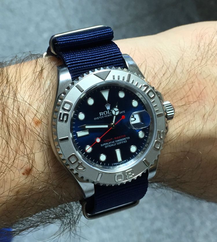 Rolex Yacht Master mit blauem Nato Strap