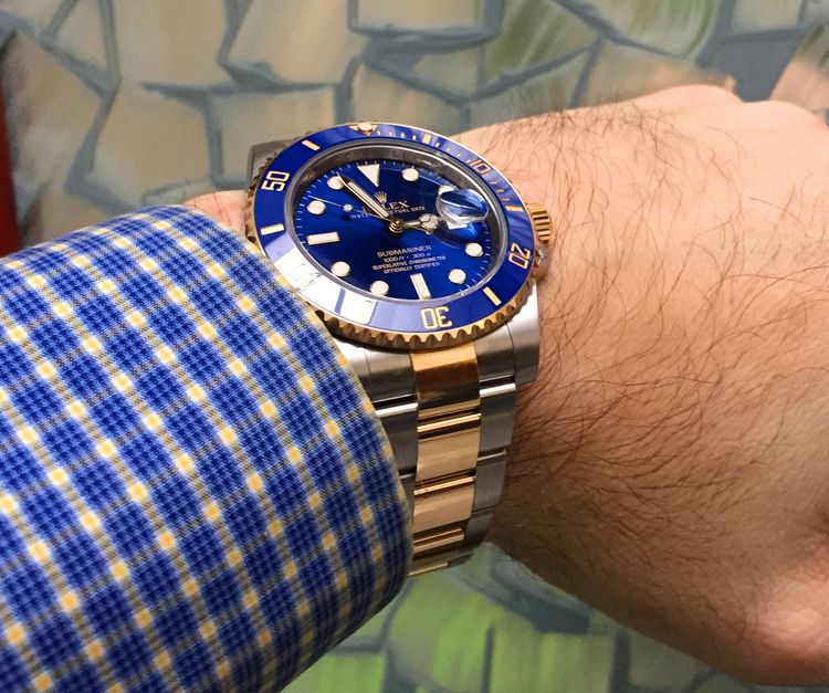 Rolex Submariner 116613lb blue dial two tone on the wrist