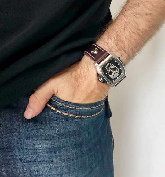 Steinhart Totenkopf Uhr Steinhart Totenkopf Uhr
