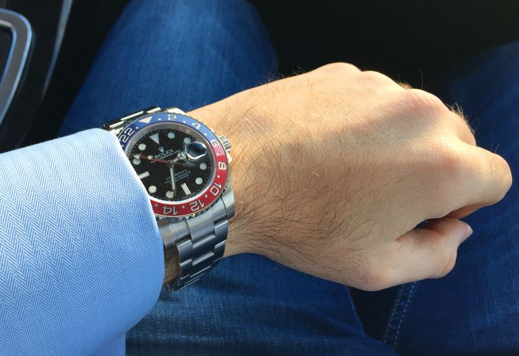 Rolex Uhr new Pepsi am Handgelenk