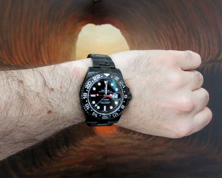 schwarze Rolex GMT Wristshot