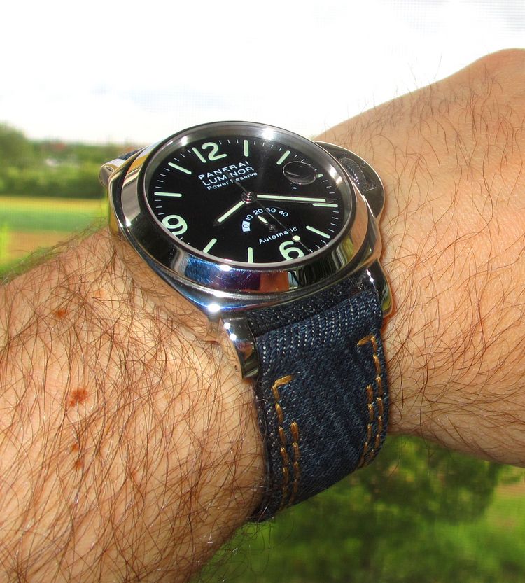 PAM 27 Panerai mit Jeans Strap