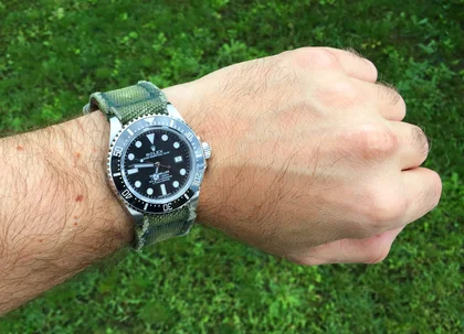 SeaDweller green-strap