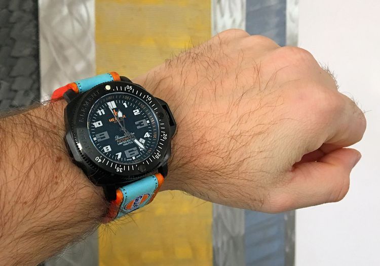 Helfer Uhr mit Cotton-Strap Helfer Uhr mit Cotton-Strap