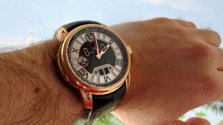 Antoine Martin Uhr Rosegold Wristshot