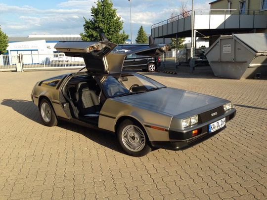 Delorean DMC-12