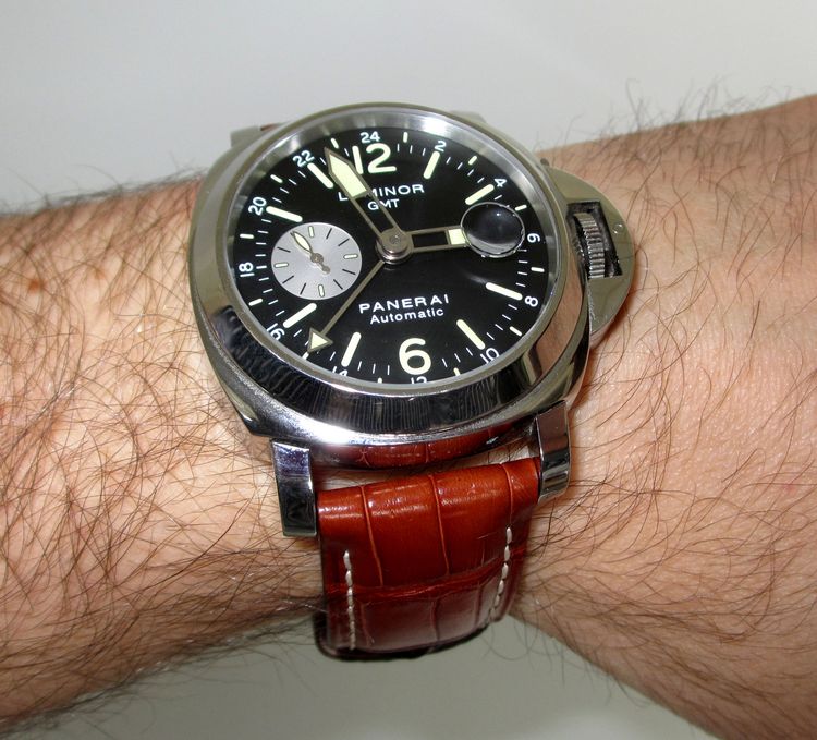 Panerai 88 GMT Wristshot