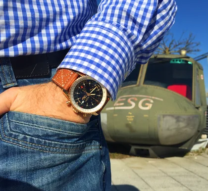Breitling Navitimer World 46mm Rotgold