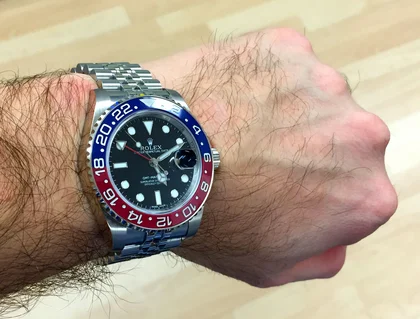 Rolex GMT Master II 116719BLRO Weissgold Wristshot