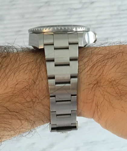 Rolex 116660 Deepsea am Handgelenk