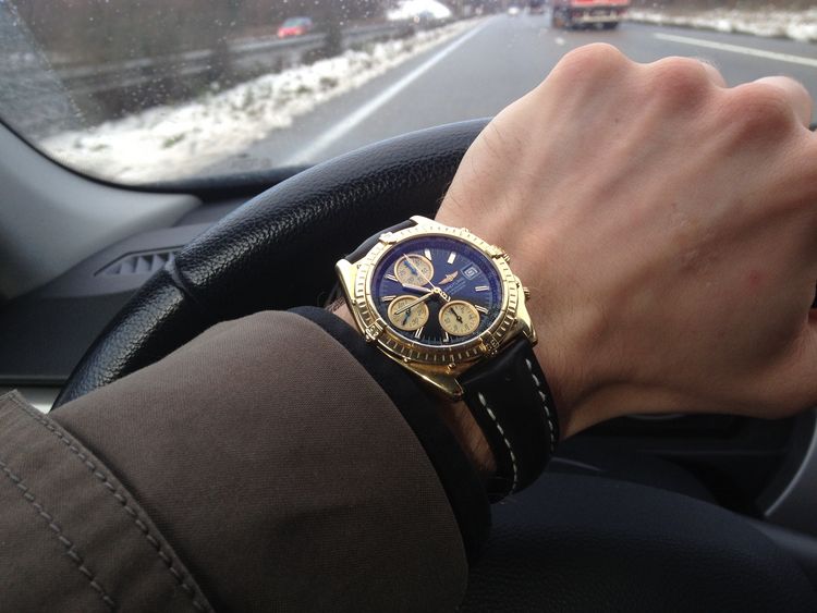 Breitling Chronomat Gelbgold Wristshot