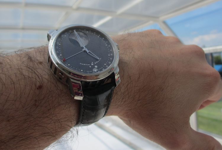 Martin Braun Selene Uhr mit Meteoriten Zifferblatt Wristshot