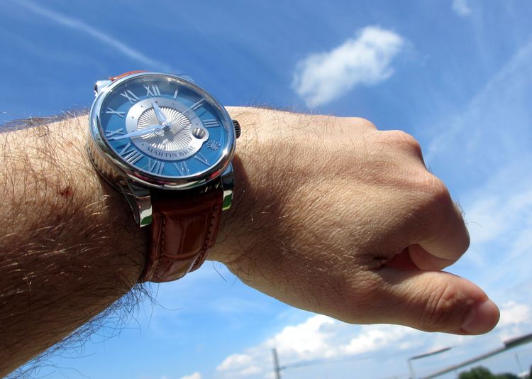 Martin Braun Uhr Stahl-Blau Wristshot
