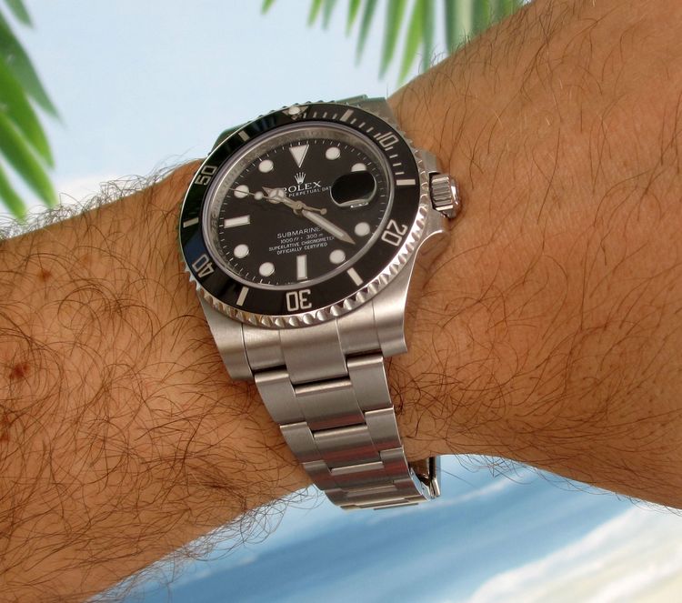 Rolex Submariner 116610LN Wristshot