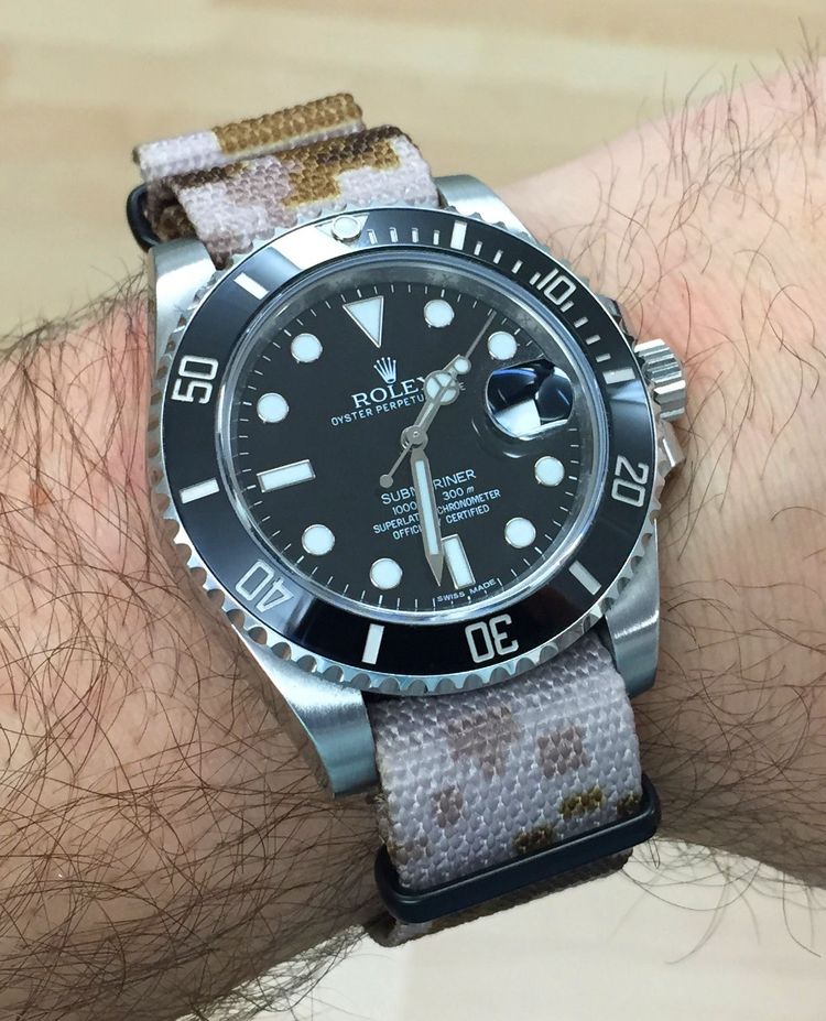 Rolex Submariner mit tarnfarbenem Nato Strap