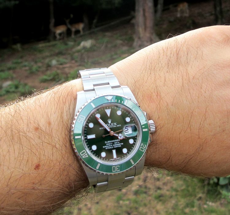 Rolex Submariner 116610LV mit grünem Zifferblatt und grüner Lünette (Jäger-Rolex) Rolex Submariner 116610LV mit grünem Zifferblatt und grüner Lünette (Jäger-Rolex)