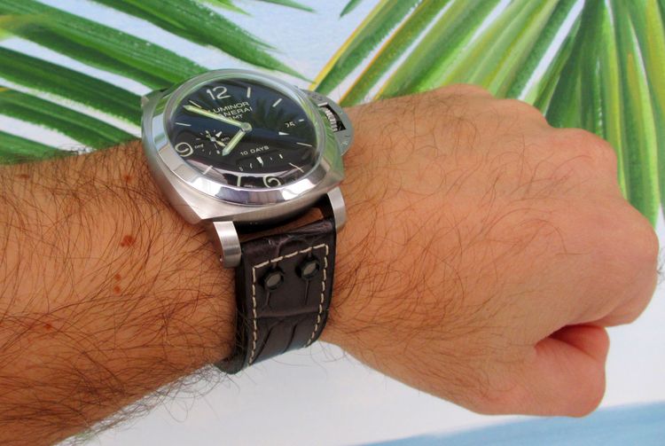 Panerai PAM 270 Luminor GMT