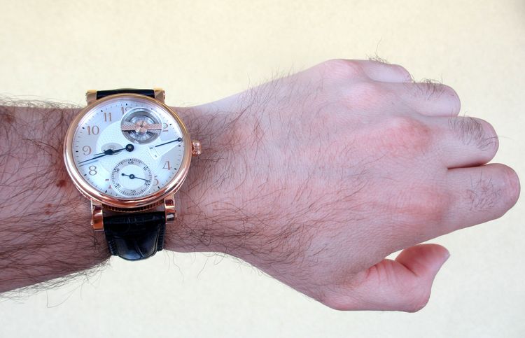 Martin Braun La Belle Skelettuhr Wristshot