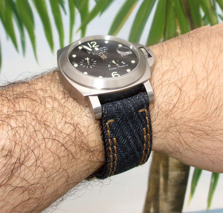 Panerai 222 mit Jeans-Strap