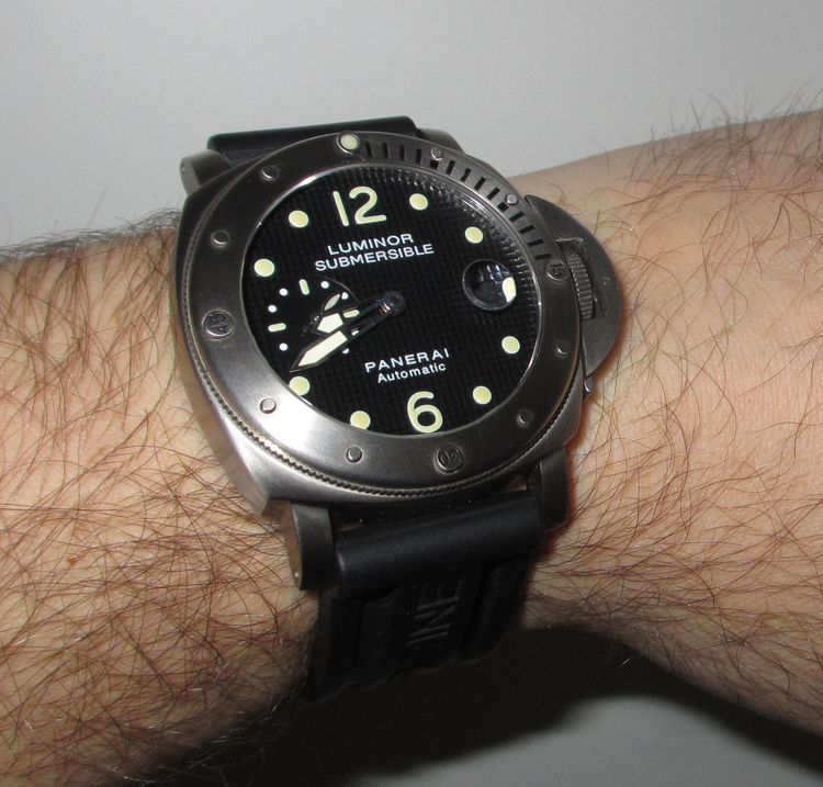 Panerai 25 Wristshot