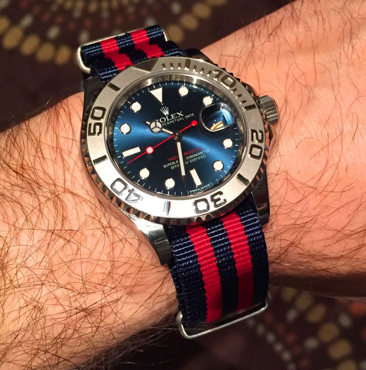 Rolex Yacht Master blau Nato Strap Wristshot